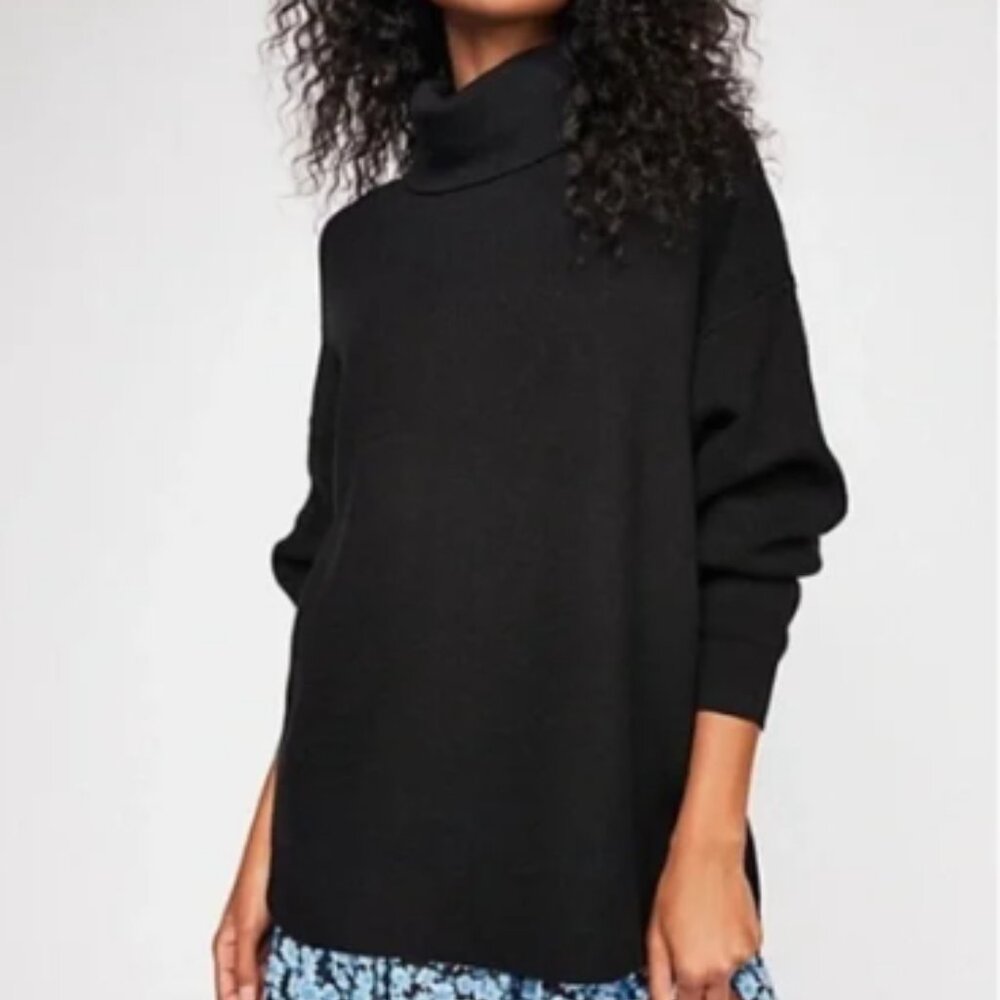 Free People Softly Structured Black Oversized Cowl Neck Tunic Sweater Size XS